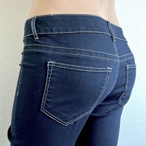 Maurices Denim Jeans Women Size X-LARGE SHORT Color Blue